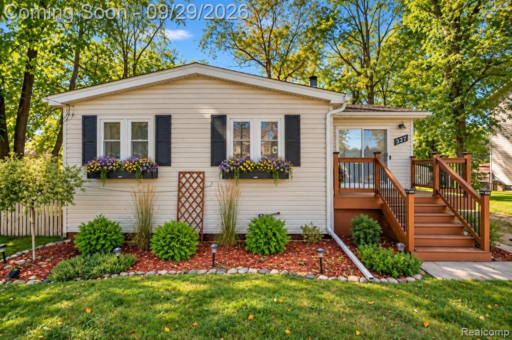 327 Orion Terrace Property Photo 1