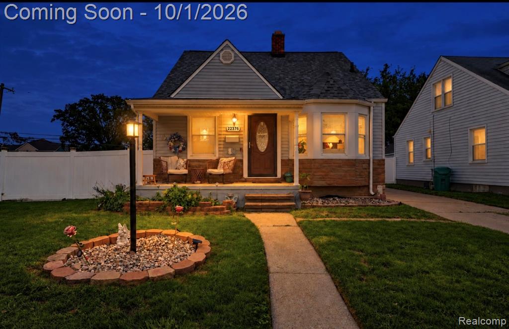 22376 Firwood Avenue Property Photo 1