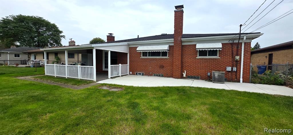 28200 Newland Drive Property Photo 21