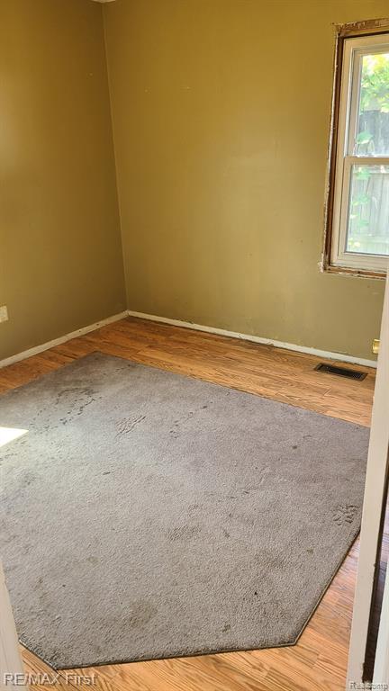 2220 Rowland Avenue Property Photo 7