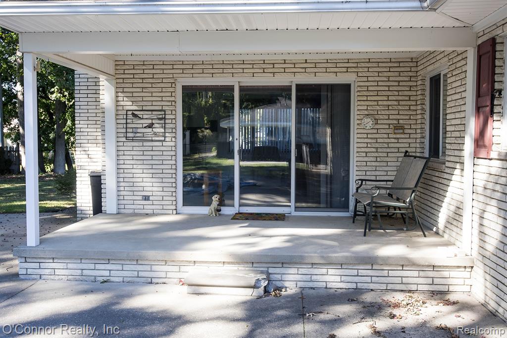 948 Illinois Street Property Photo 34