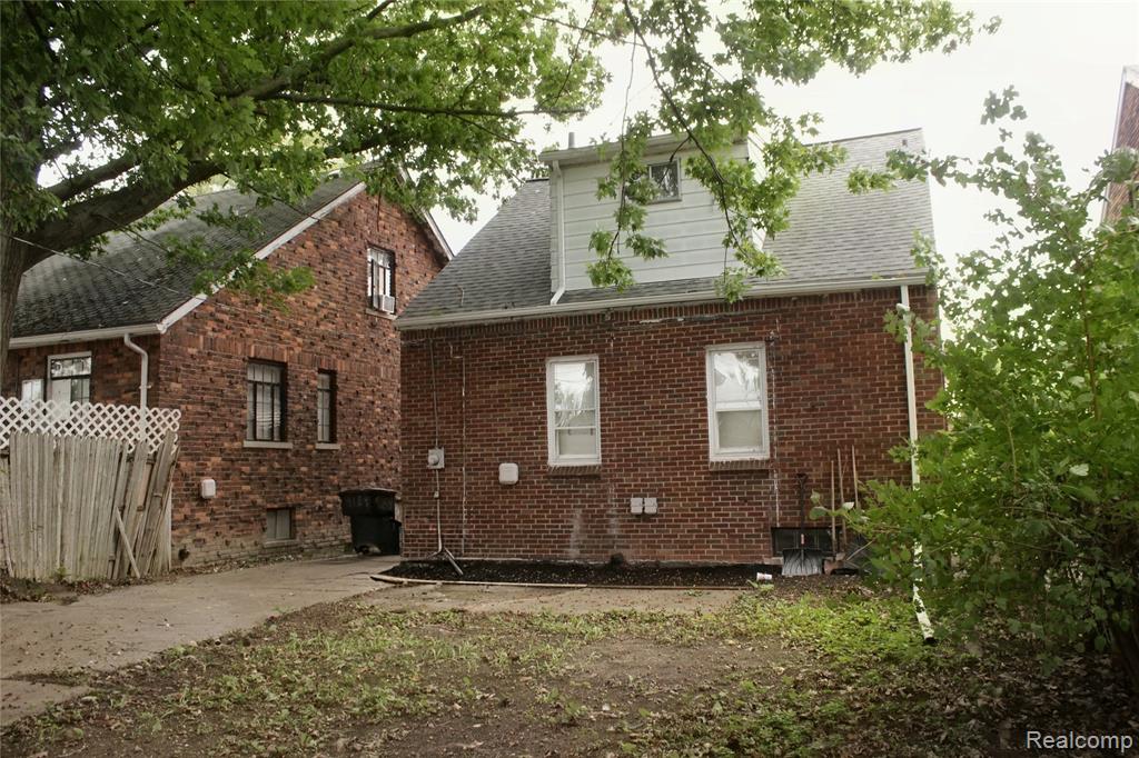 9184 Harvard Road Property Photo 2