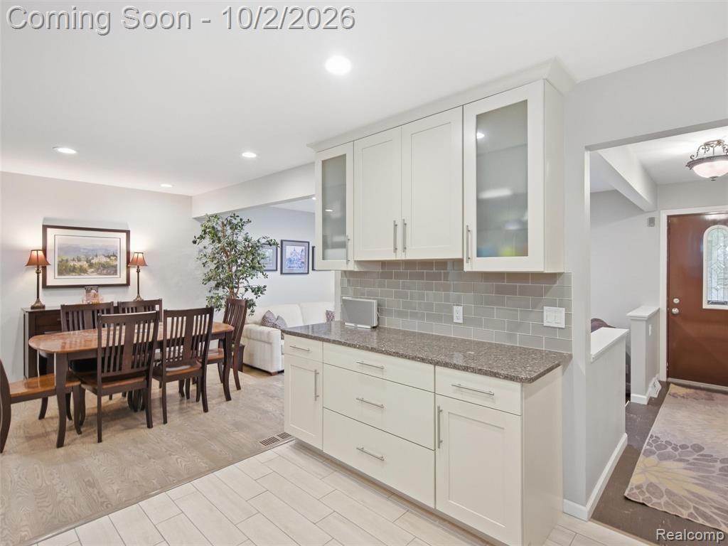 1721 Stratford Street Property Photo 30