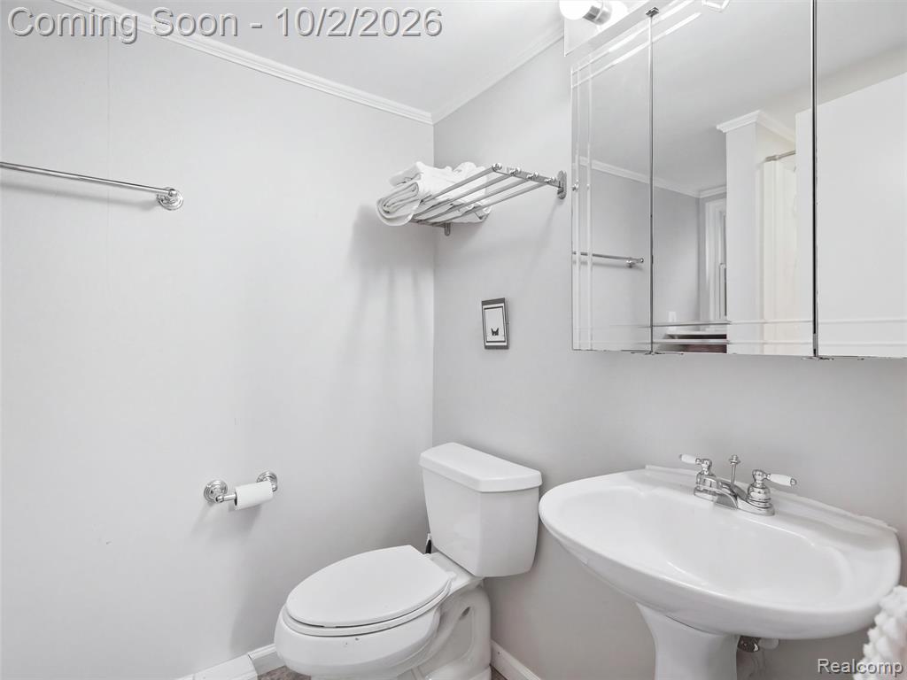 1721 Stratford Street Property Photo 37