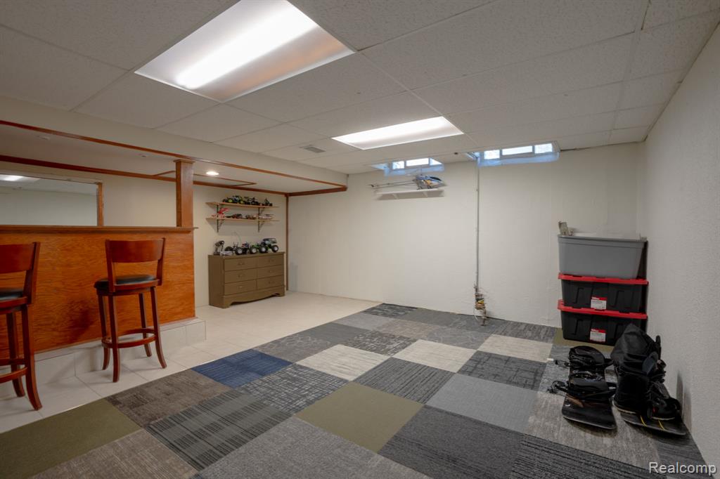 12866 Windsor Court Property Photo 4