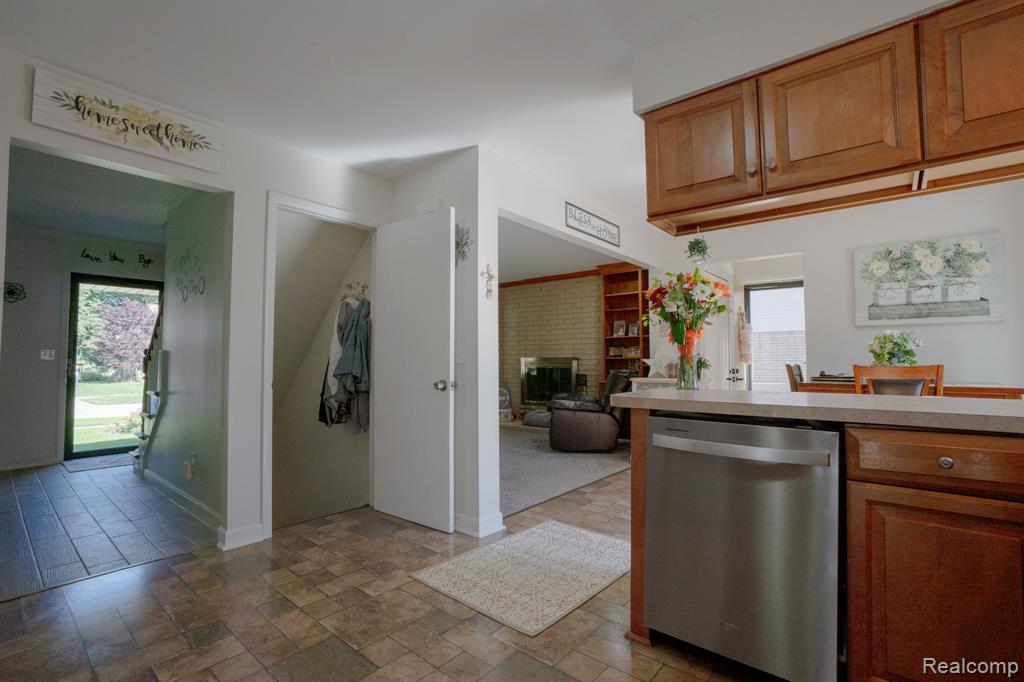 12866 Windsor Court Property Photo 14