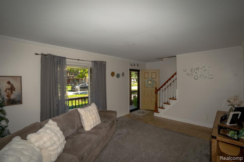 12866 Windsor Court Property Photo 19