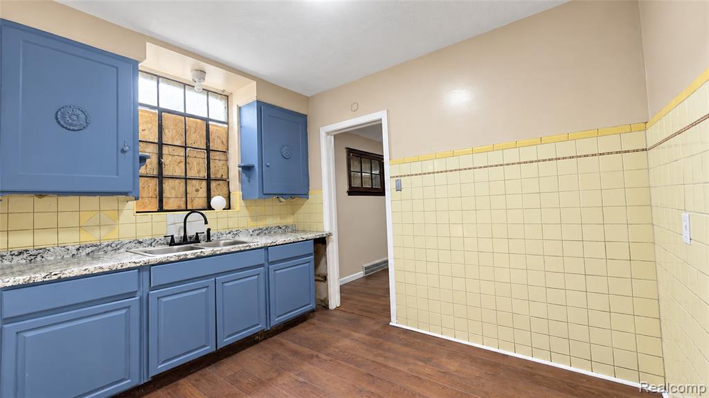 20144 Stotter Street Property Photo 9