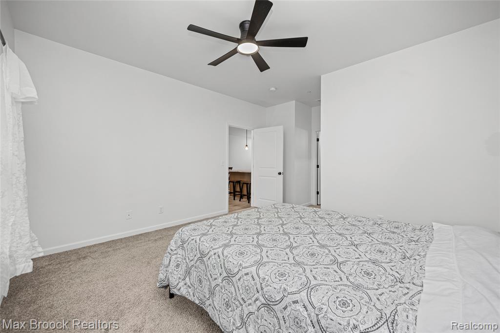 616 Pointe Drive Property Photo 21
