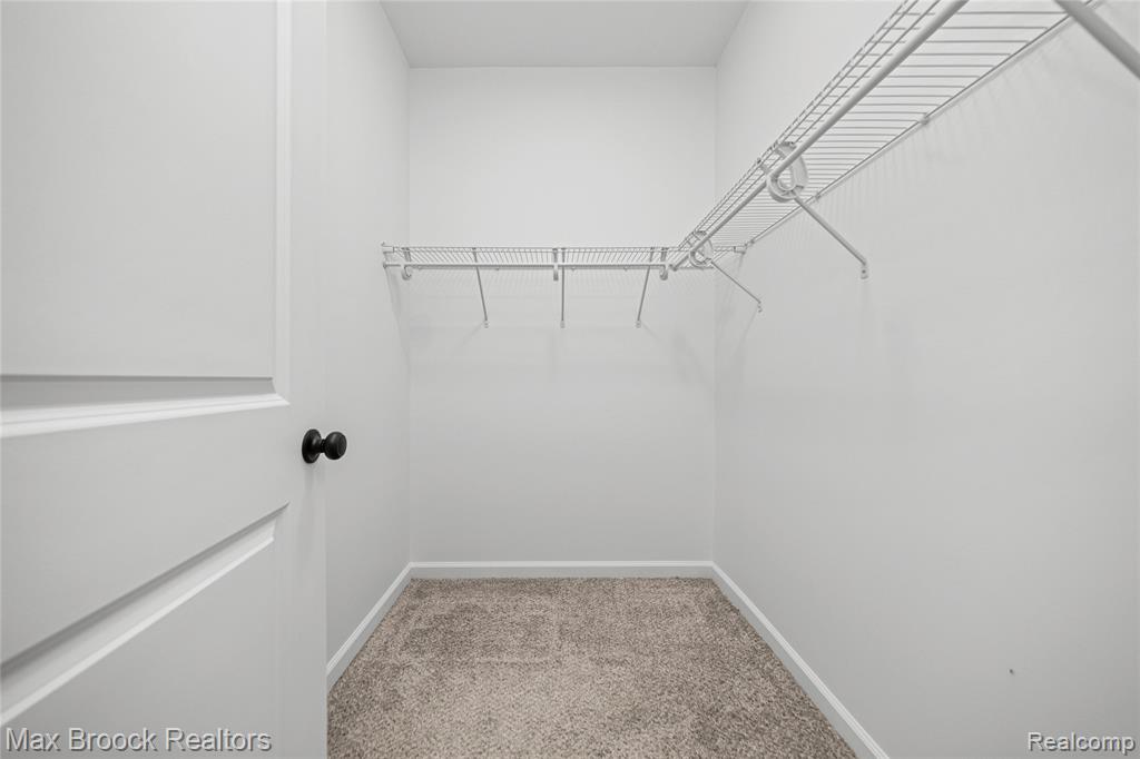 616 Pointe Drive Property Photo 24