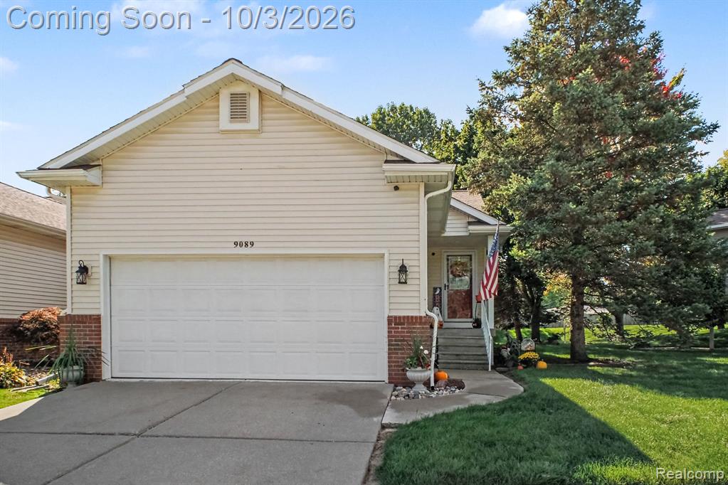 9089 Luea Lane Property Photo 3
