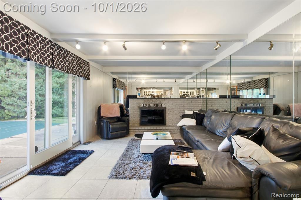 34979 Oakland Street Property Photo 8