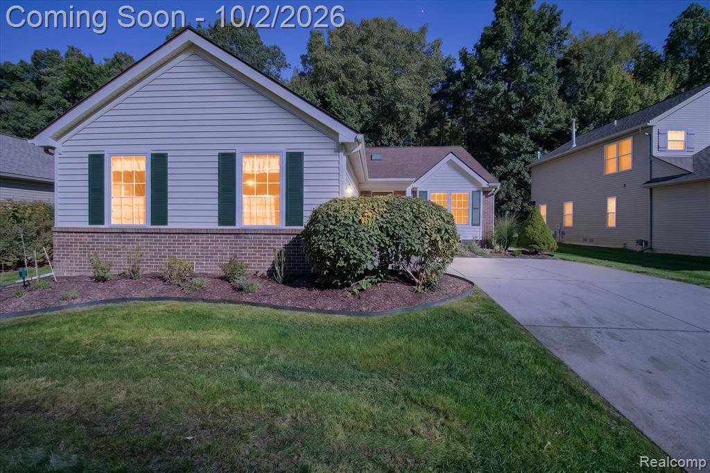 2697 Signature Circle Property Photo 1