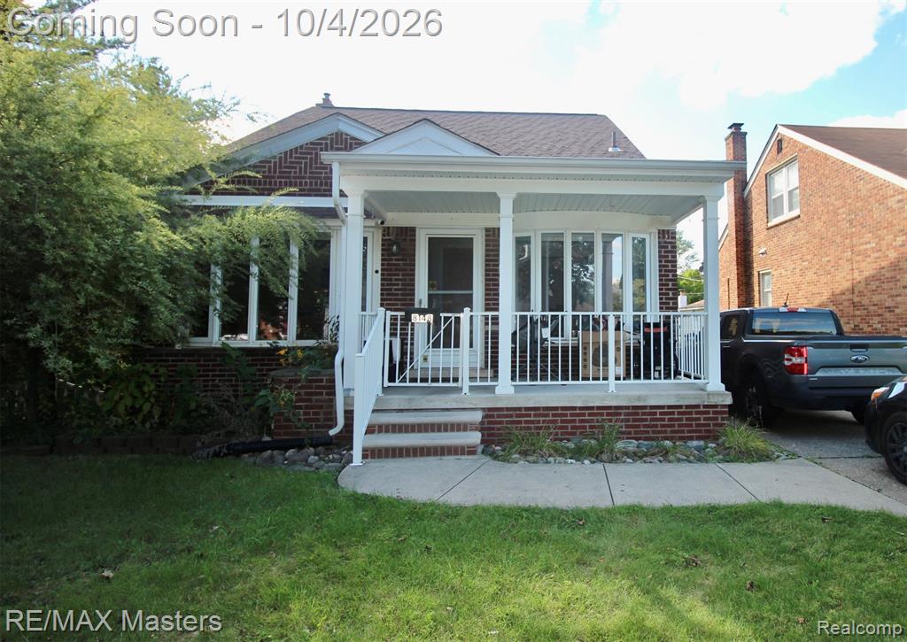 8148 Buckingham Avenue Property Photo 1