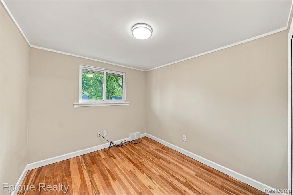 8580 Nancy Avenue Property Photo 13