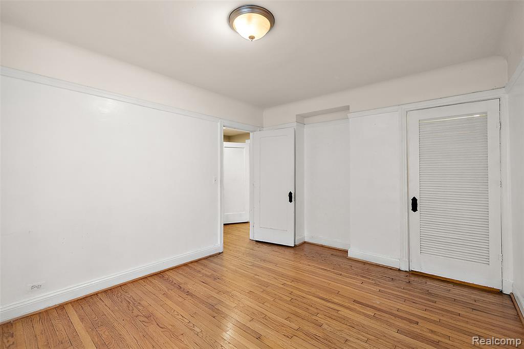 15 E Kirby Street Property Photo 29