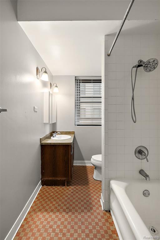 15 E Kirby Street Property Photo 33