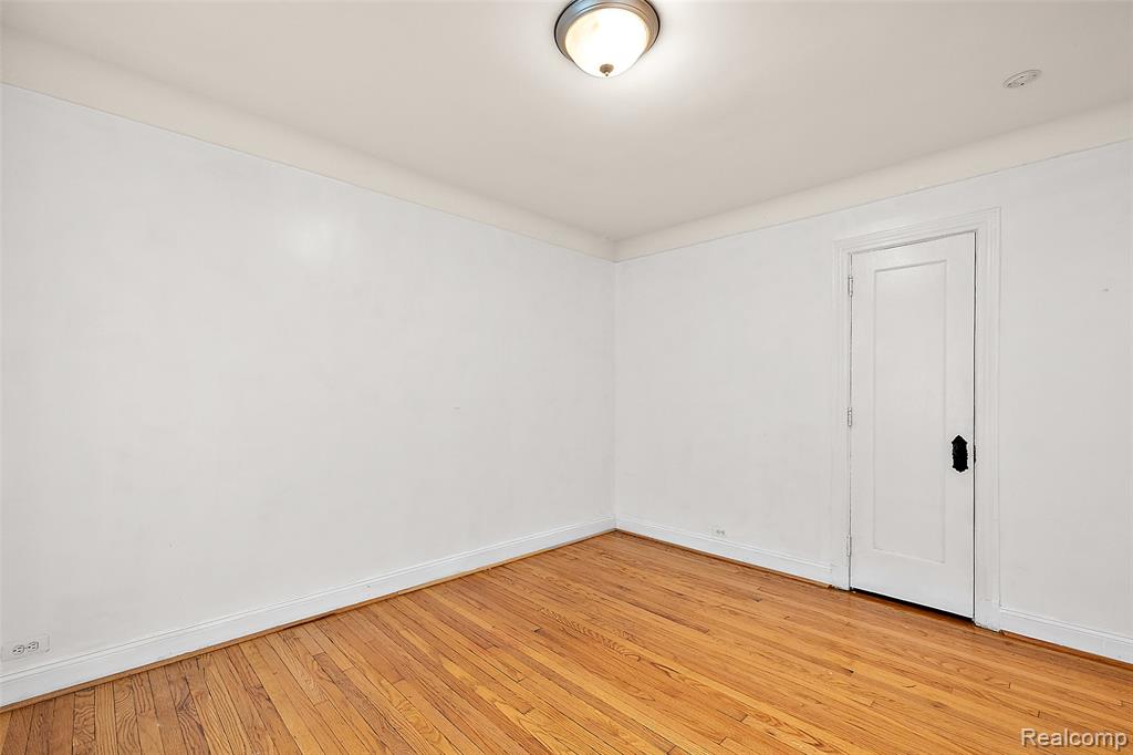 15 E Kirby Street Property Photo 39