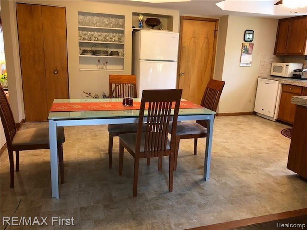 4805 Bates Drive Property Photo 15