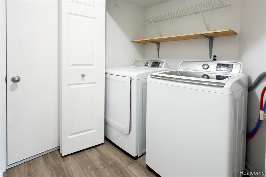 18632 Hilltop Drive Property Photo 17