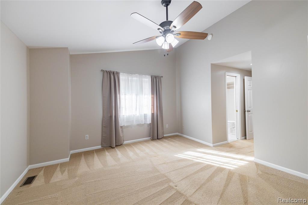 18632 Hilltop Drive Property Photo 20