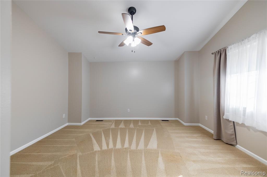 18632 Hilltop Drive Property Photo 21