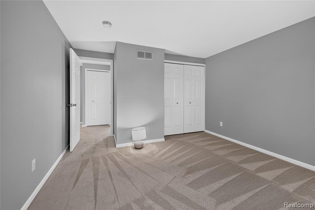 18632 Hilltop Drive Property Photo 26
