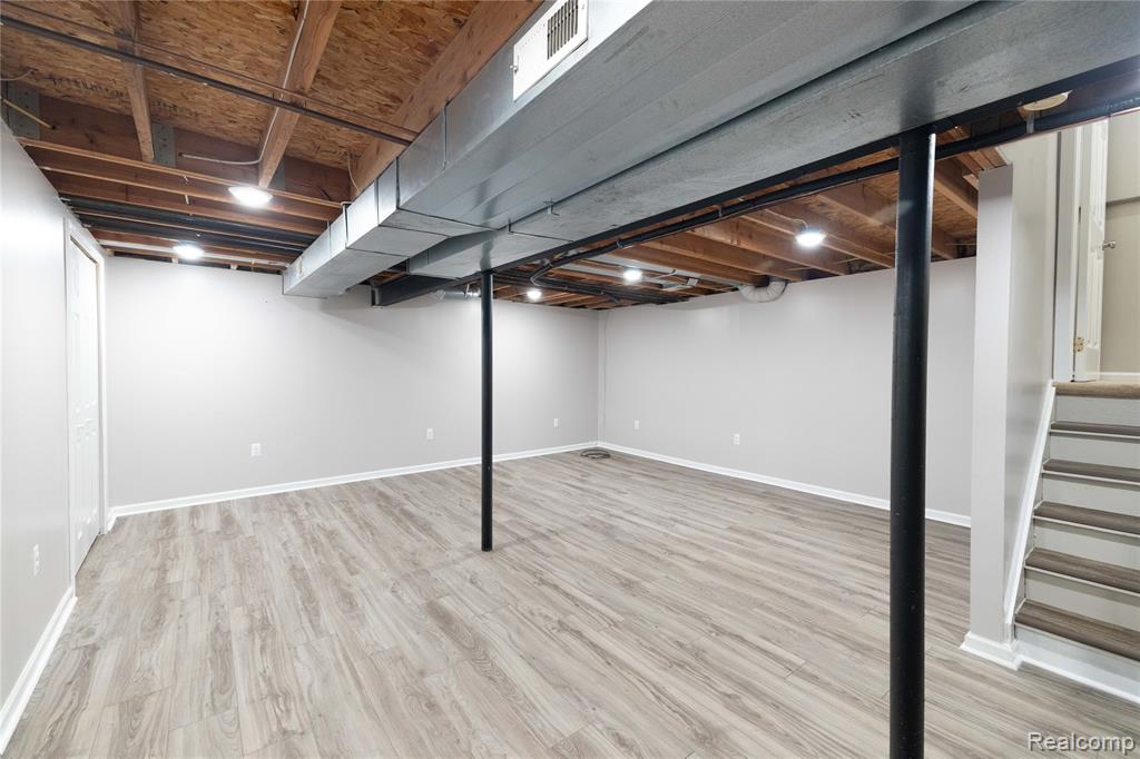 18632 Hilltop Drive Property Photo 30