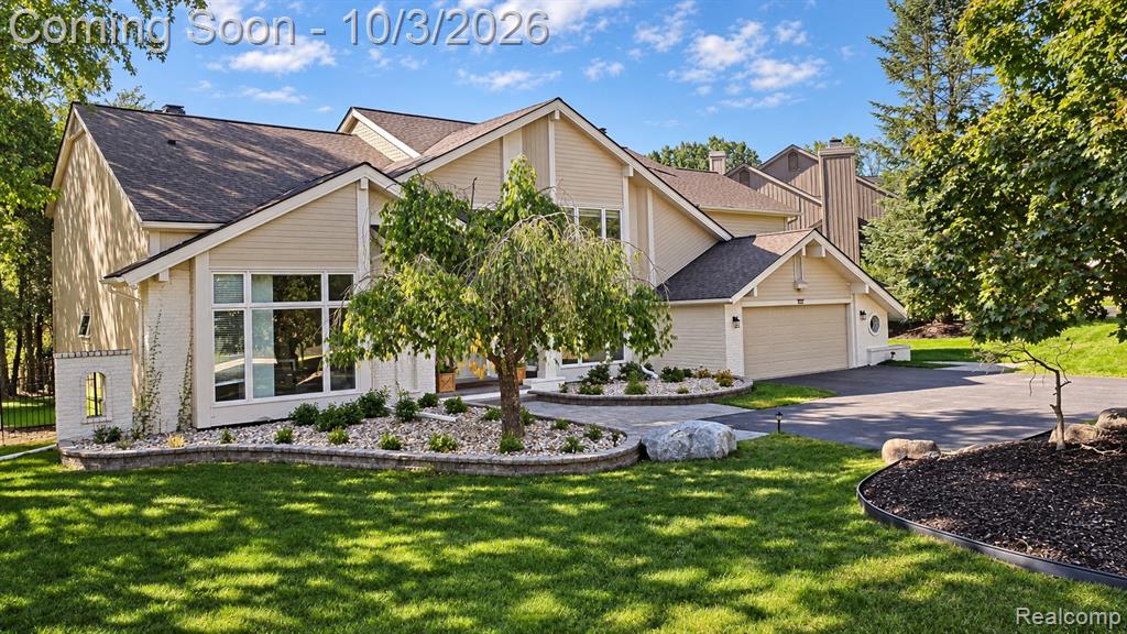 4833 Panorama Circle Property Photo 3