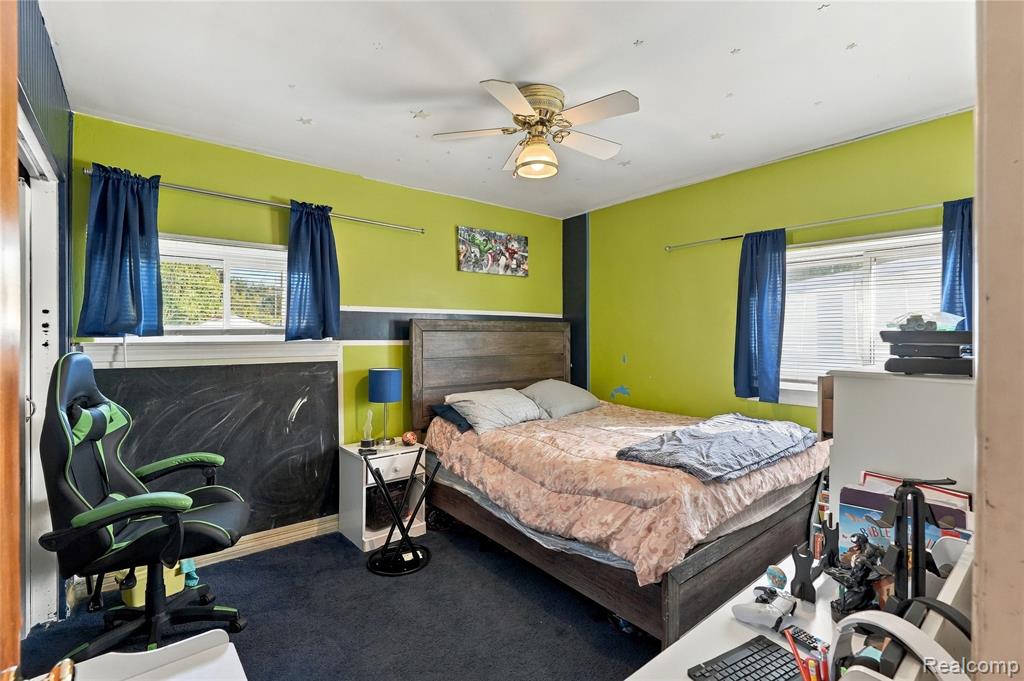 24344 Rosebud Avenue Property Photo 8