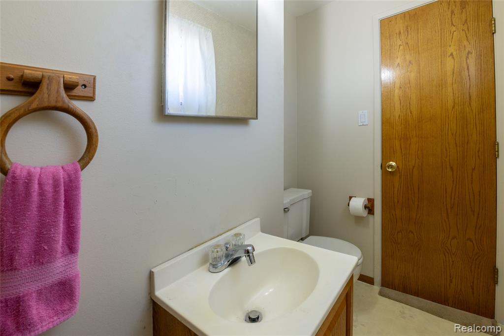 15416 Anthony Street Property Photo 12