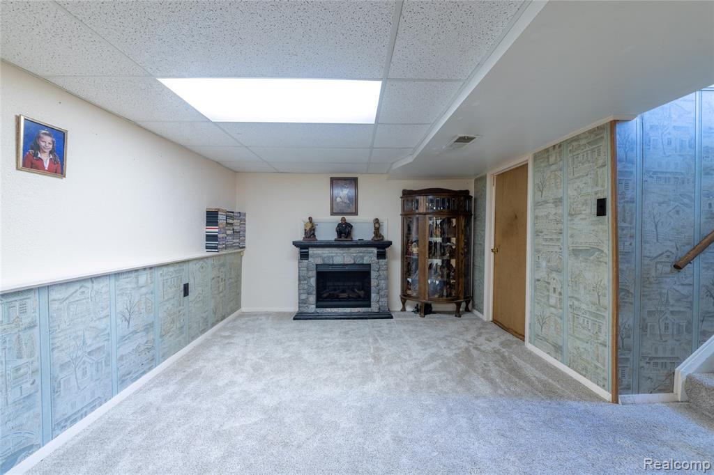 15416 Anthony Street Property Photo 22