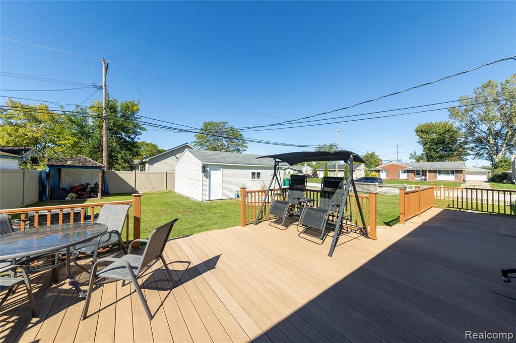15416 Anthony Street Property Photo 32