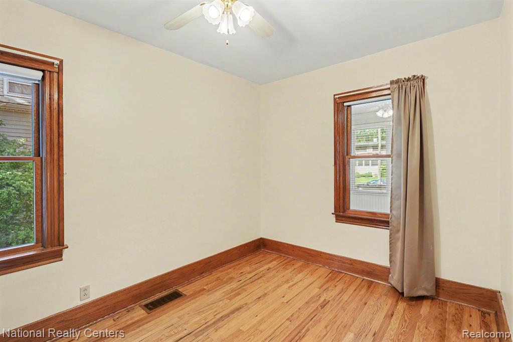419 John M Avenue Property Photo 8