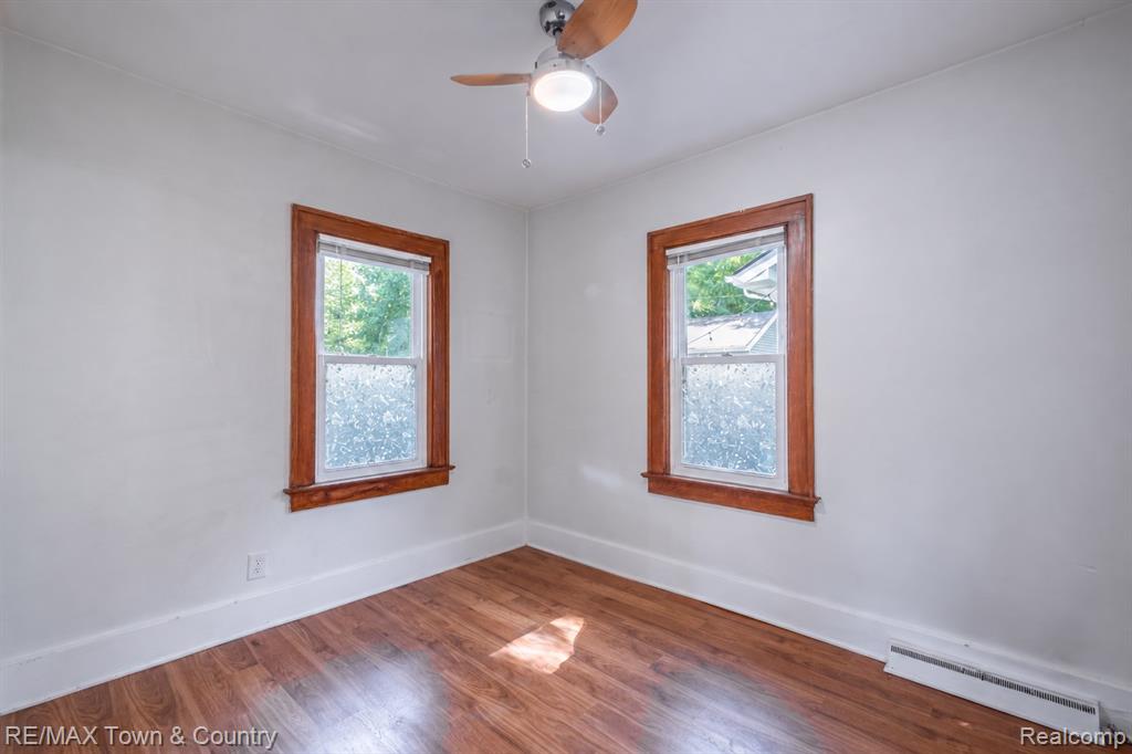 701 Saint Clair Avenue Property Photo 10