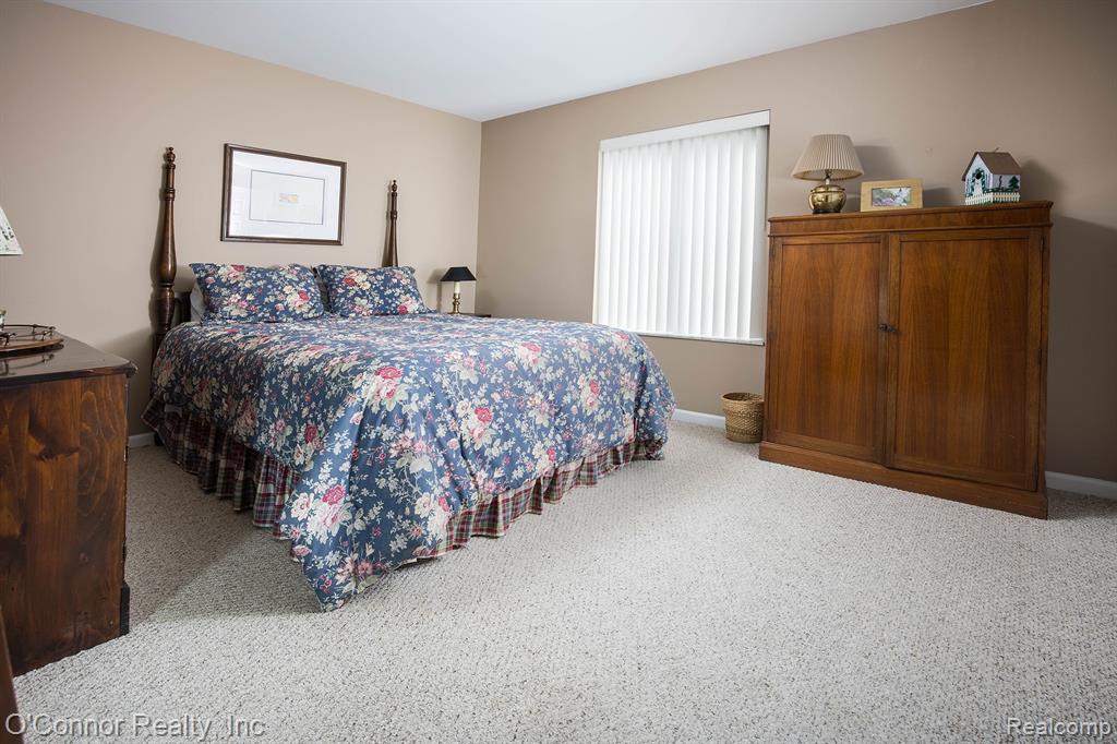 1660 River 48 Road Property Photo 13