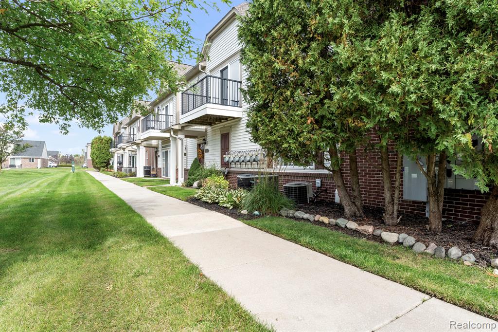 12504 Second Avenue Property Photo 3