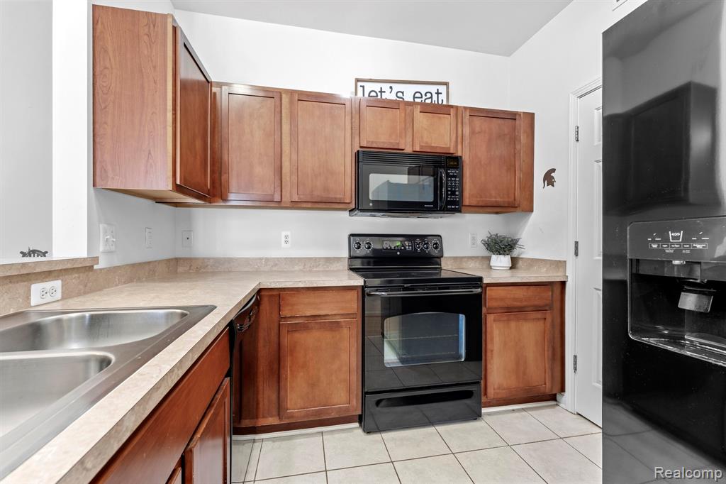 12504 Second Avenue Property Photo 11