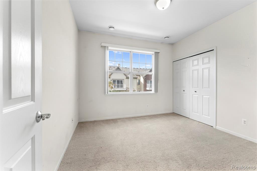 12504 Second Avenue Property Photo 20