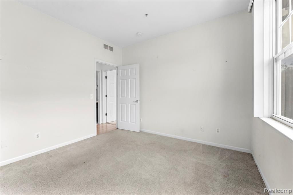 12504 Second Avenue Property Photo 22