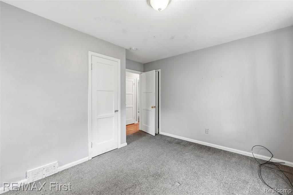 12811 Abington Avenue Property Photo 20