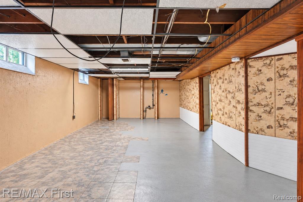 12811 Abington Avenue Property Photo 23