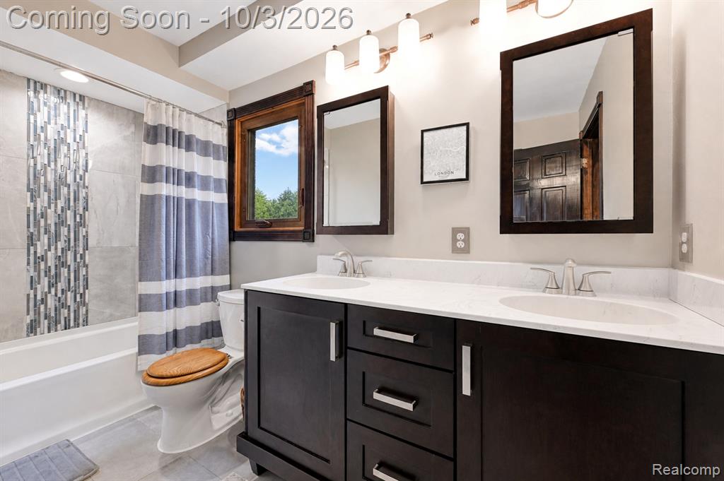 40019 Gulliver Drive Property Photo 4