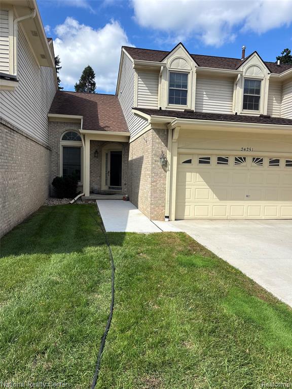 24251 Weathervane Court Property Photo 2