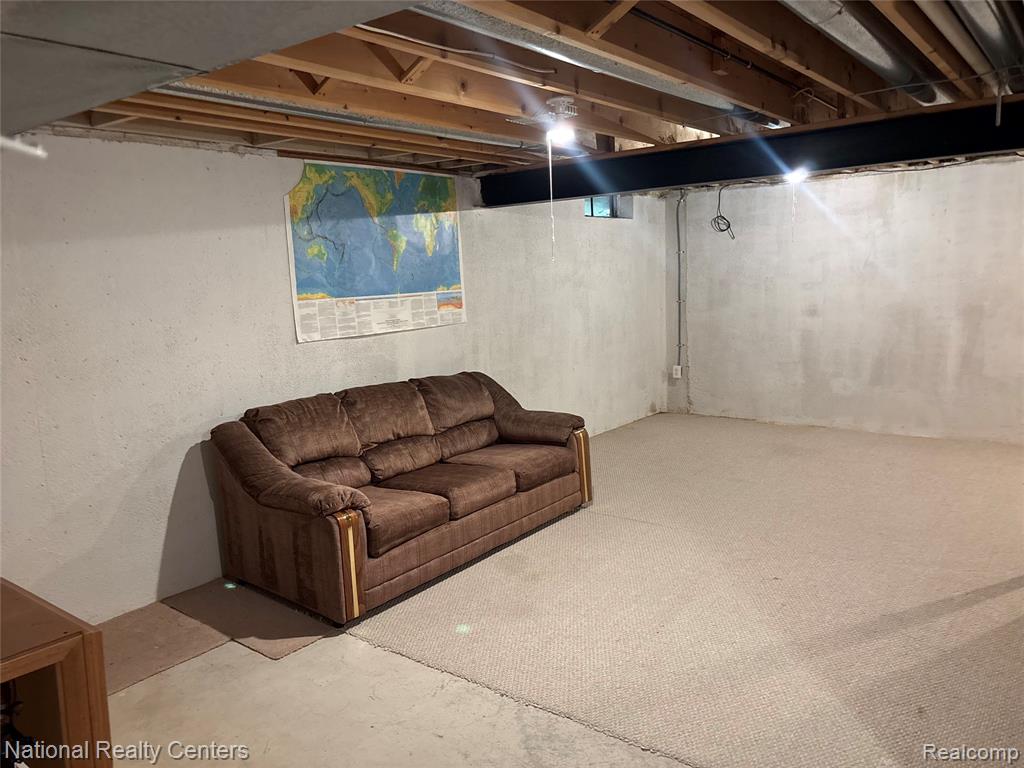 24251 Weathervane Court Property Photo 23