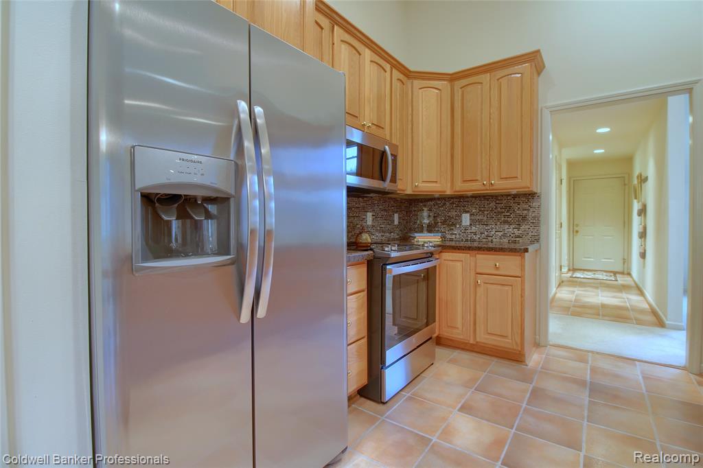 4717 Scots Way Property Photo 12