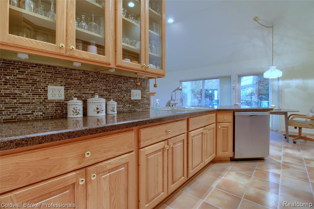 4717 Scots Way Property Photo 13
