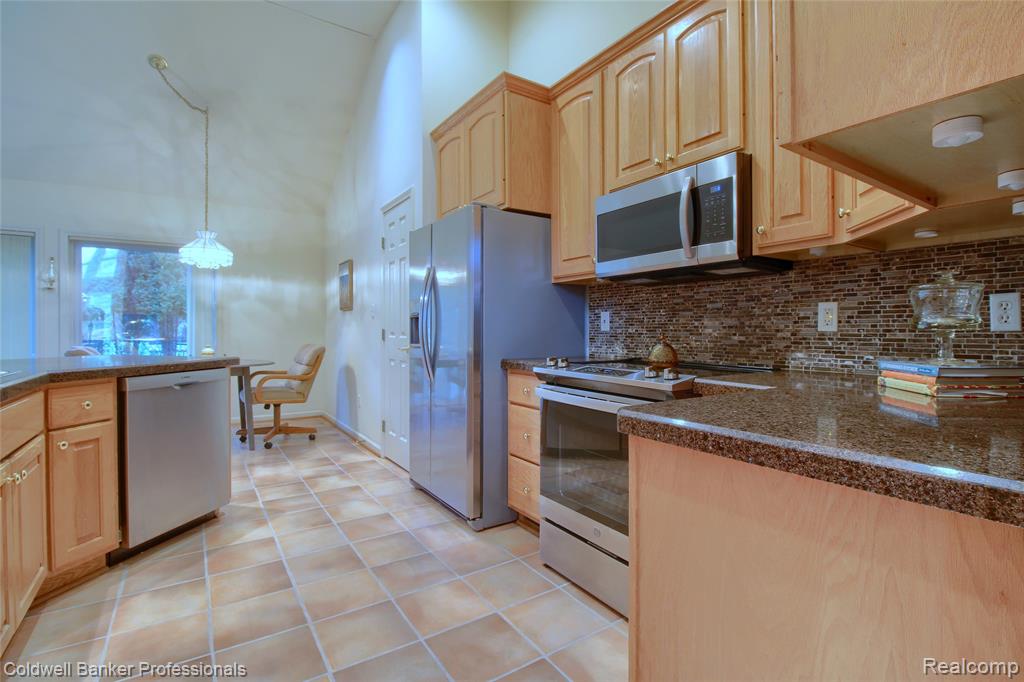 4717 Scots Way Property Photo 14