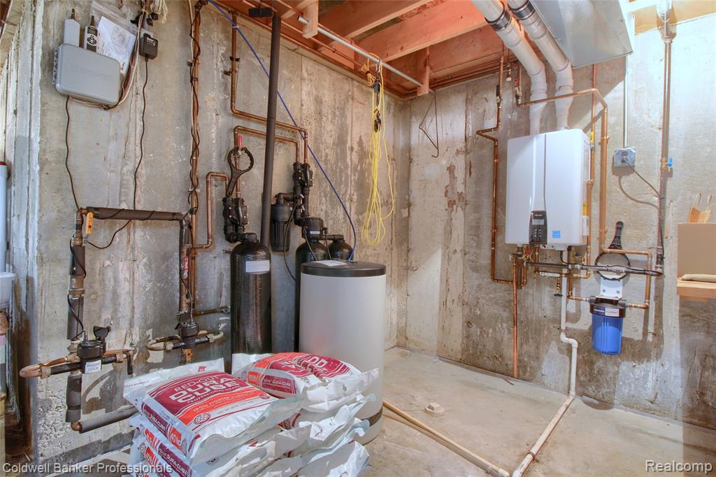 4717 Scots Way Property Photo 30