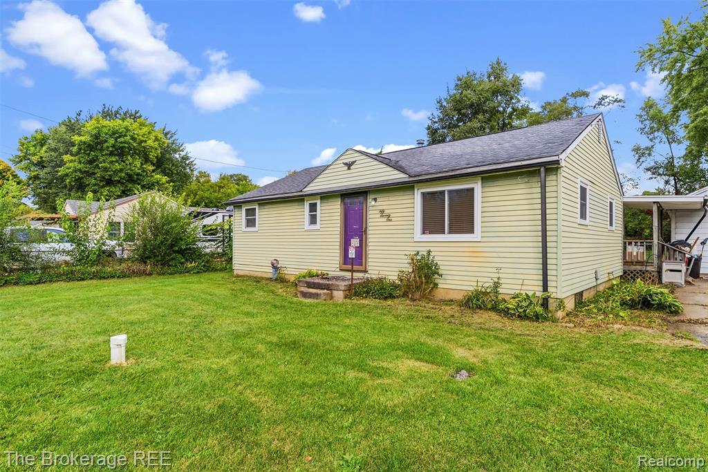 5071 Rose Lane Property Photo 4